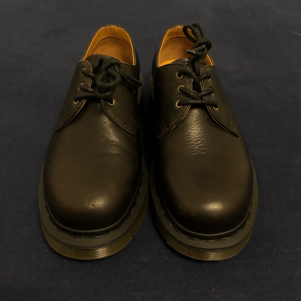 NEW Dr. Doc Martens Shoes